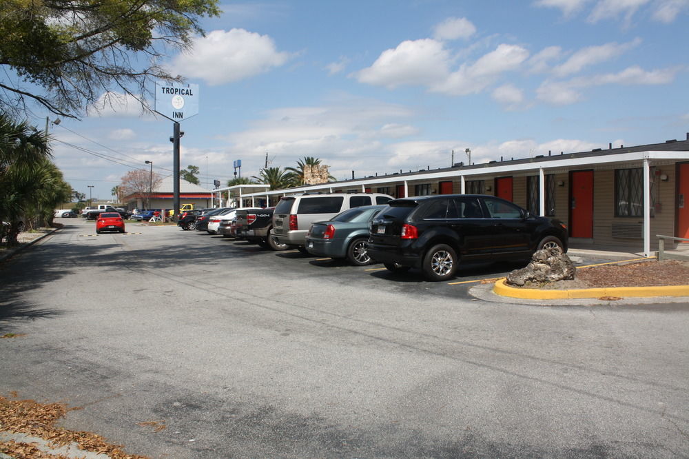 Golden Isles Inn & Suites Brunswick Exteriör bild