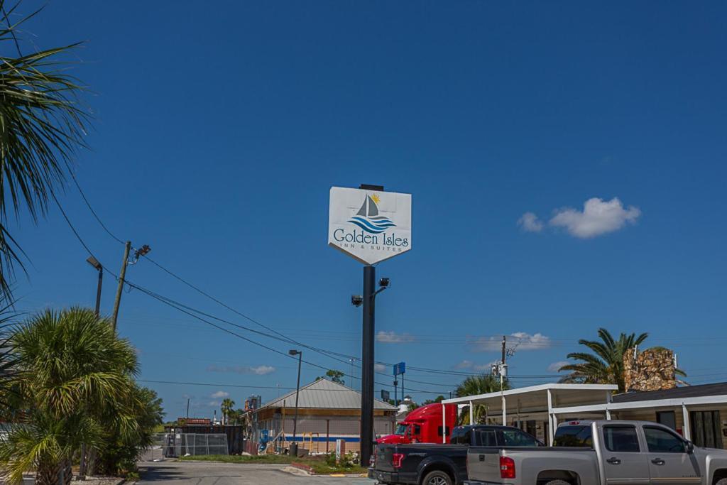 Golden Isles Inn & Suites Brunswick Exteriör bild